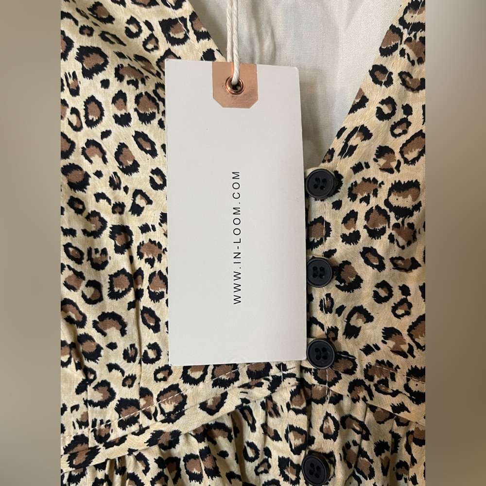 NWT: IN LOOM Leopard Print Button-up Dress with Puff Sleeves Size Medium - Picture 6 of 9